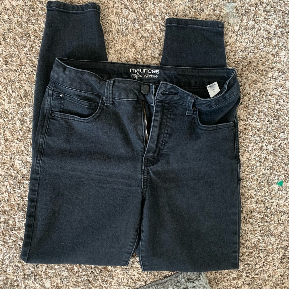 Maurices High Rise Black Jeans Size 8